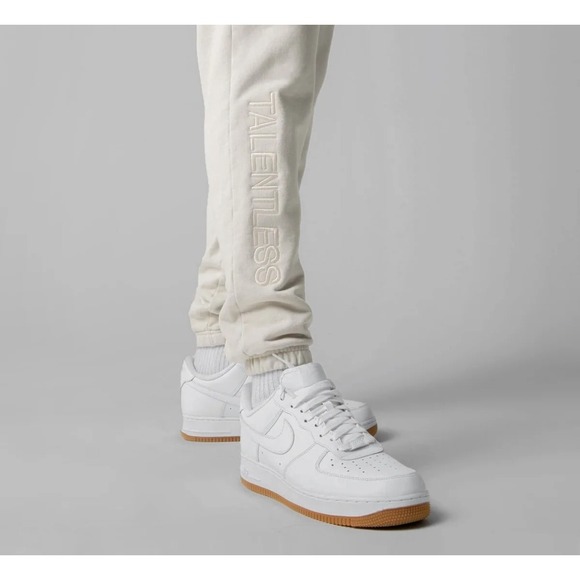 MENS Talentless HEAVYWEIGHT EMBROIDERED Sweatpants New Small - Picture 3 of 10